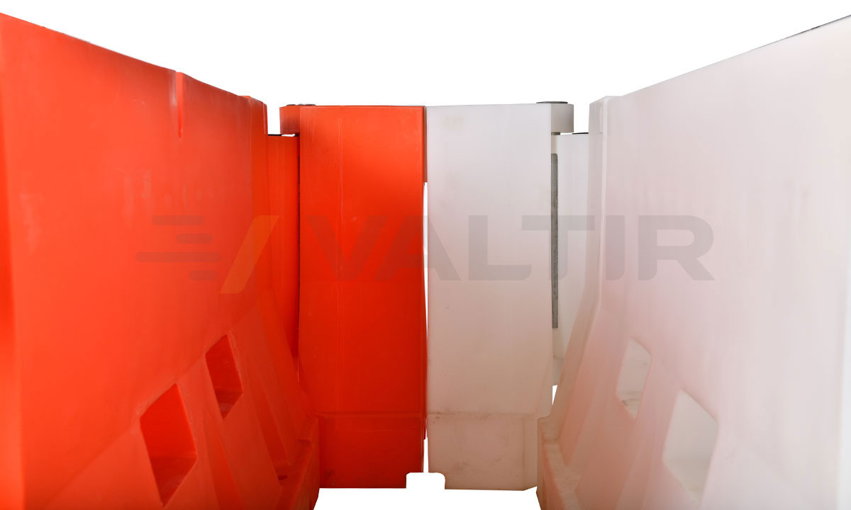 2001 Barricade Large Corner Connector - Image 22