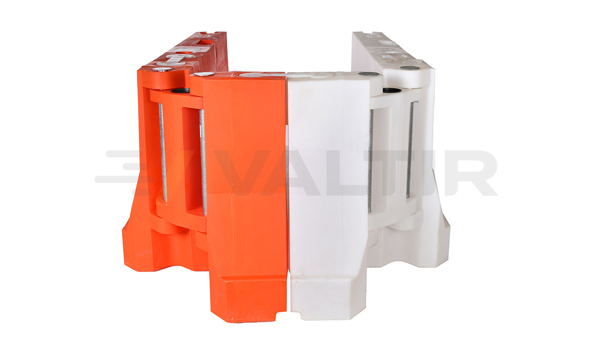 2001 Barricade Large Corner Connector - Image 24