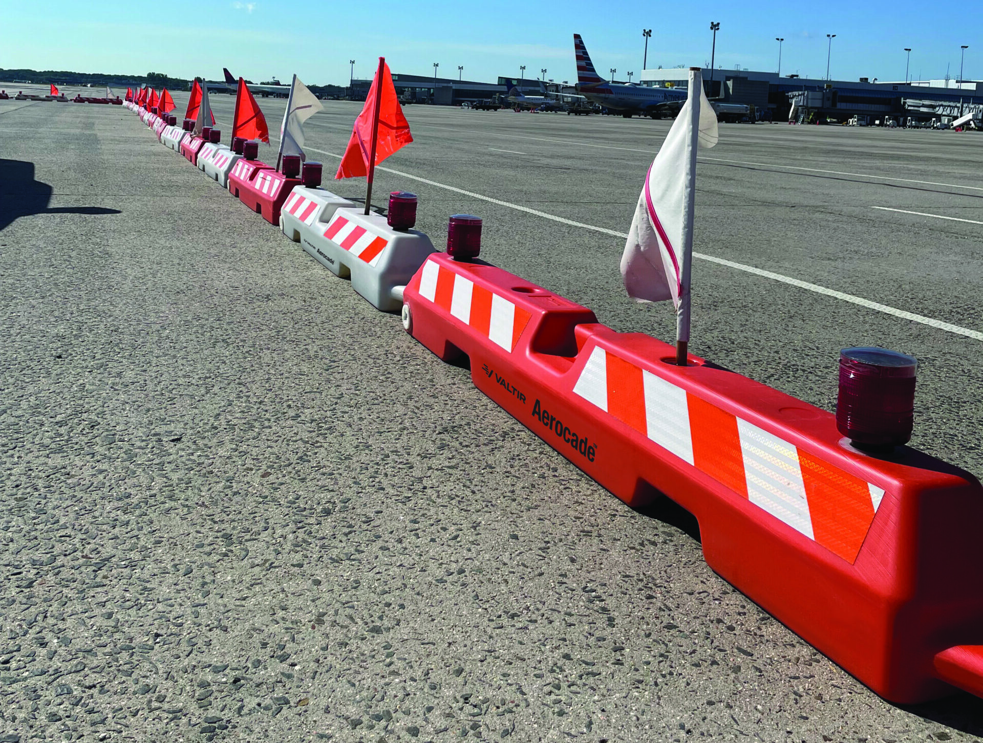 Aerocade® Airport Barricades - Image 12